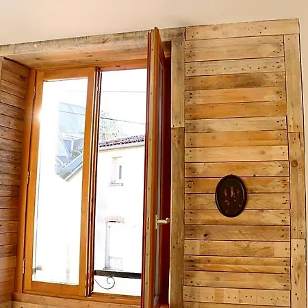 Maison Du Lys En Layon Bed & Breakfast