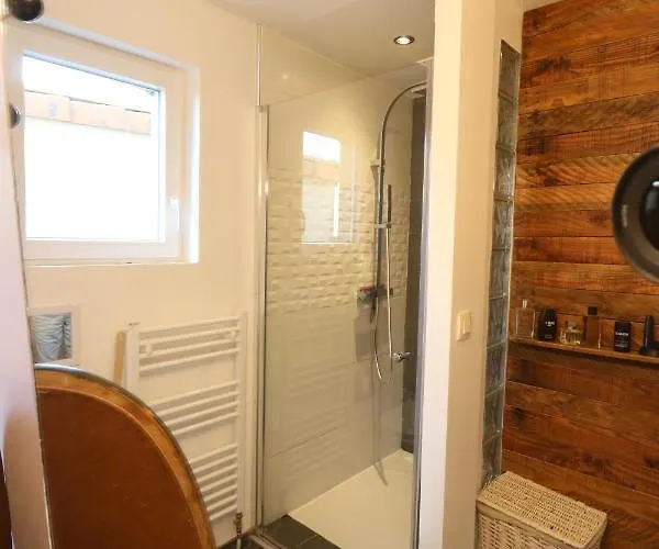 לינה וארוחת בוקר Maison Du Lys En Layon